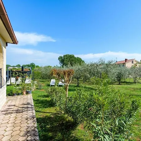 Διαμέρισμα Josipa With Whirlpool