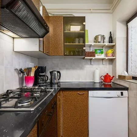 Josipa With Whirlpool شقة