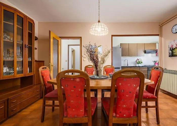 Josipa With Whirlpool Poreč