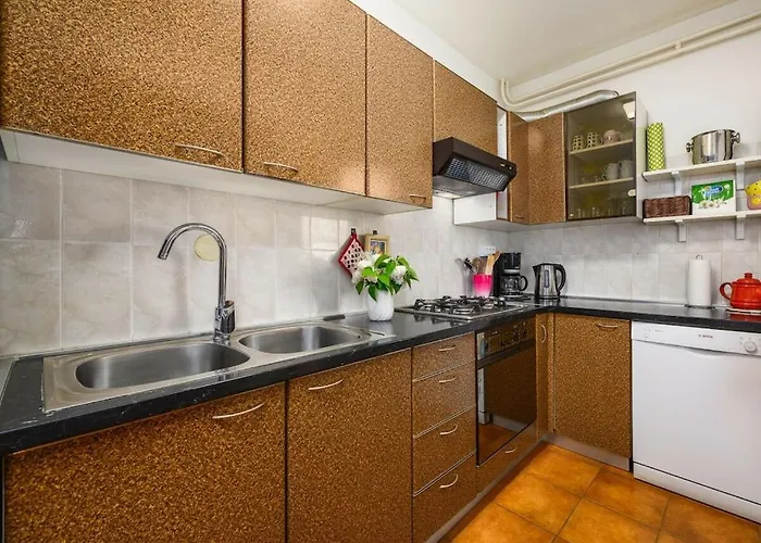 Apartman Josipa With Whirlpool Poreč