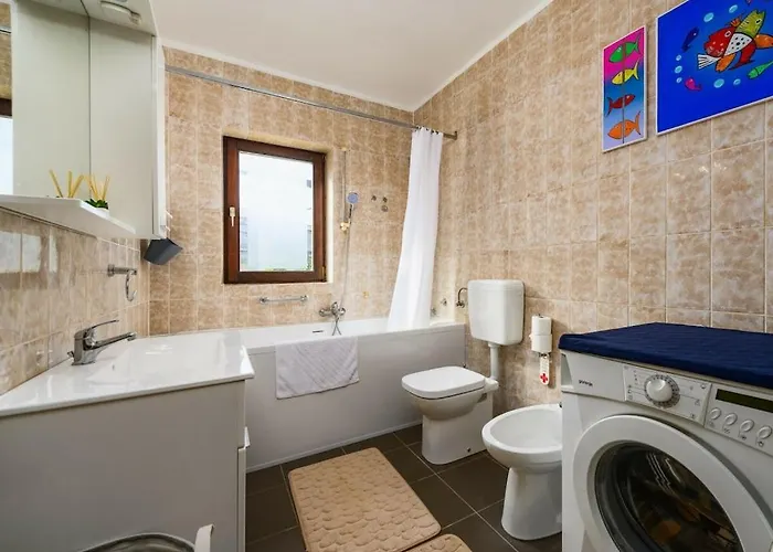 Josipa With Whirlpool