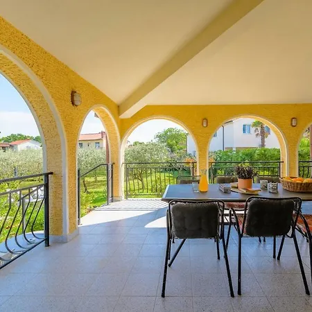 Apartment Josipa With Whirlpool *