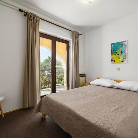 Josipa With Whirlpool *