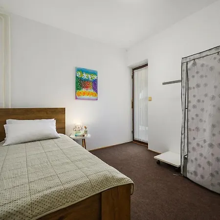 Josipa With Whirlpool Apartment Porec